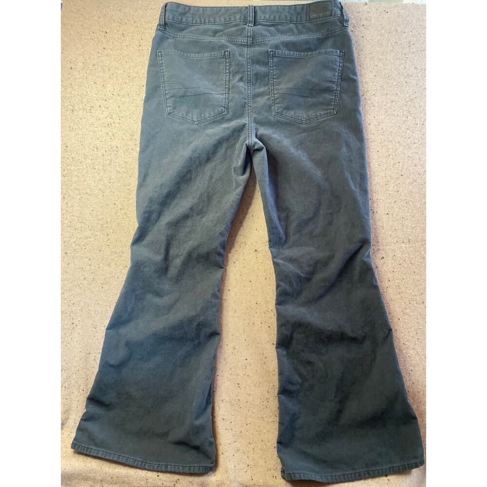 American Eagle Hi Rise Flare Corduroy Jeans Patch Pocket Women's 14 Short Gray - Picture 5 of 10